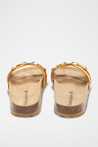 Mules em couro - 
Amarelo