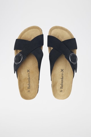 Mules em couro 
Preto