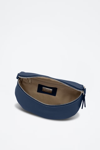 Sac banane en cuir Berenice - Bleu marine