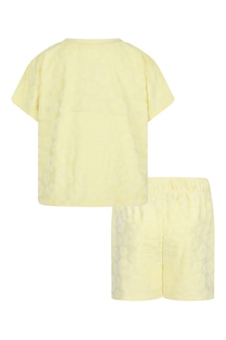 T-shirt e shorts - Giallo