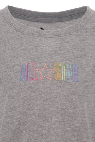 T-shirt e shorts - Bianco e grigio