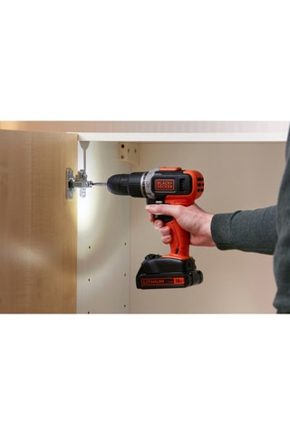 Perceuse à percussion sans fil - 18 V - 120 accessoires