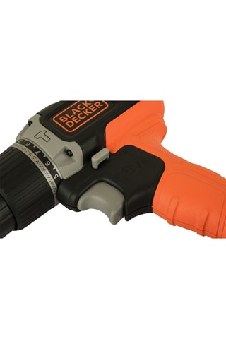 Perceuse à percussion sans fil - 18 V - 120 accessoires