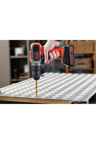 Perceuse à percussion sans fil - 18 V - 120 accessoires