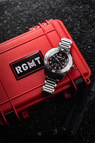 Cofanetto orologio automatico e cinturino in acciaio - RGMT