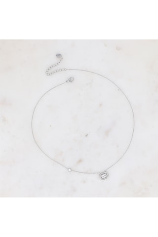 Collar - Plateado y blanco