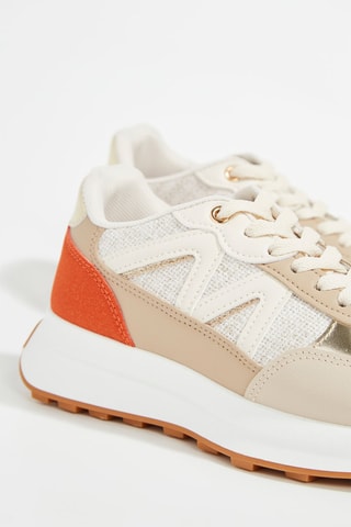 Zapatillas - Beige y rojo