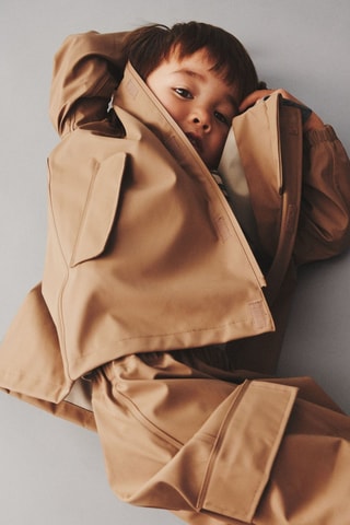 Chaqueta con capucha - Beige y gris