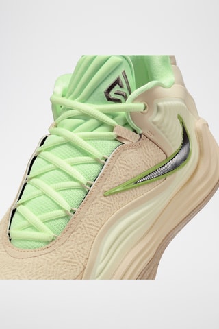Freak 7 "Spotlight" x Giannis Antetokounmpo - Beige 