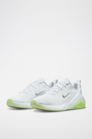 Nike Bella 7 - Blanco y verde claro