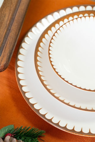 Service de vaisselle en porcelaine - 18 pièces