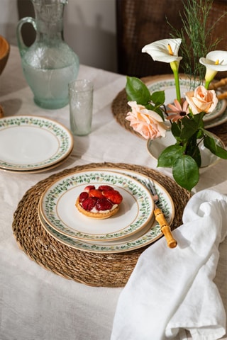 Service de vaisselle en porcelaine - 24 pièces