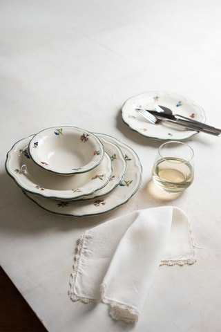 Service de vaisselle en porcelaine - 24 pièces