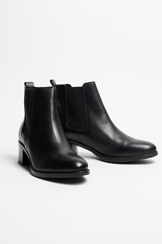 Botines Cheslea de piel Veron - Negro