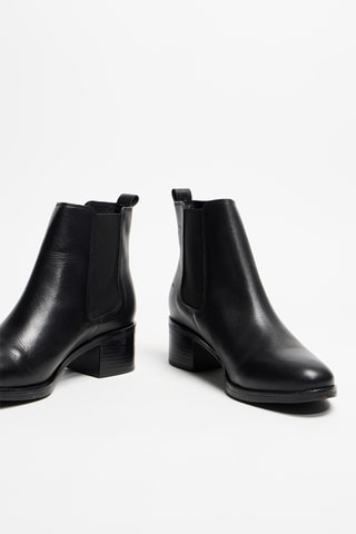 Botines Cheslea de piel Veron - Negro