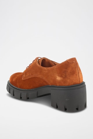 Nubuck Derby’s met Hak Valentina Camel