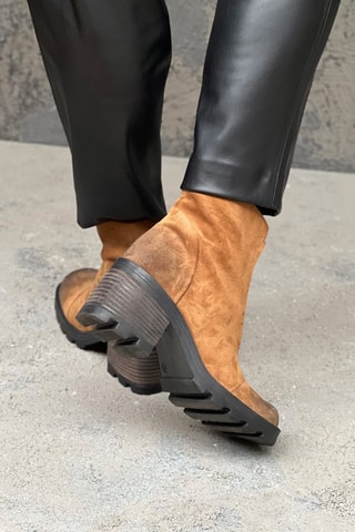Nubuck Enkellaarzen Gita Camel
