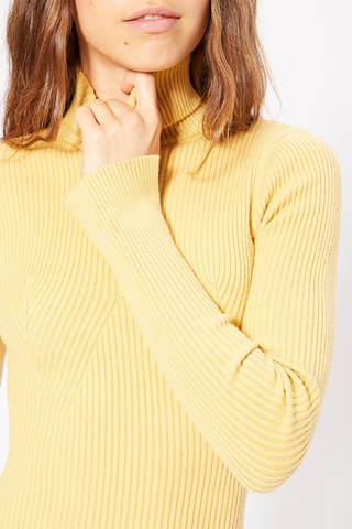 Robe longue - Jaune