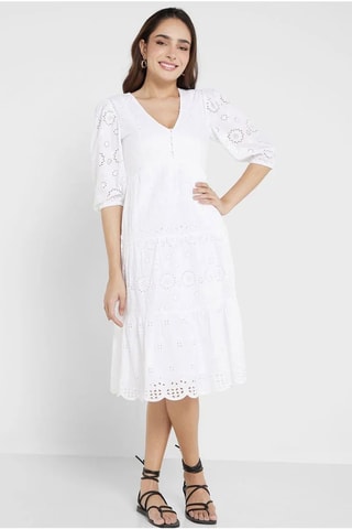 Vestido médio em bordado inglês Broderie - Branco
