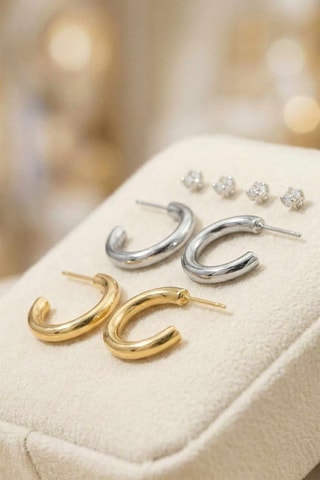 2 paires de créoles et 2 paires de puces - Zircons