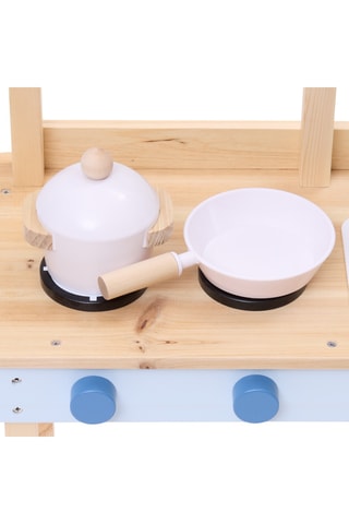 Cocinita de abeto