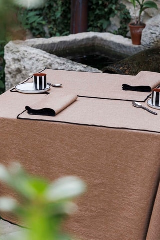 Mantel rectangular Hono - Marrón