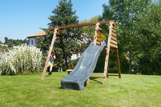 Station en bois Fleur 
Dès 3 ans