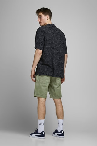 Short regular en coton biologique - Vert olive
