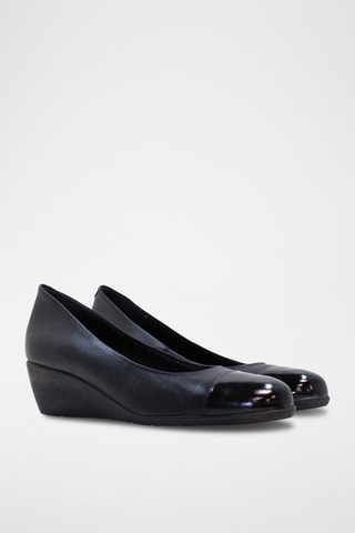 Sapatos de salto com cunha em couro - Preto