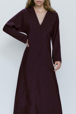 Vestido midi fluído gola em V - Bordô