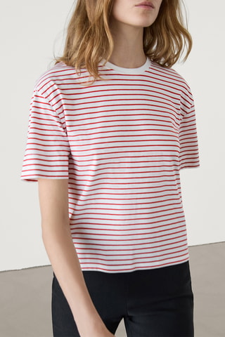 T-shirt - Branco e vermelho