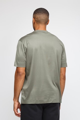 Camiseta - Blanco y gris