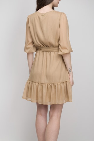 Vestido corto - Beige