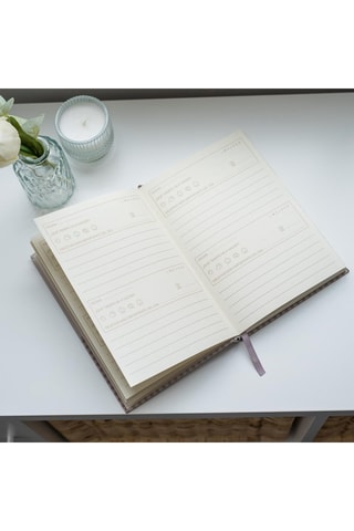 Agenda de planification hebdomadaire - 128 pages - Beige - 21,5 x 15 x 2 cm