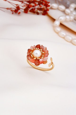 Anillo - Perla cultivada y ágatas.