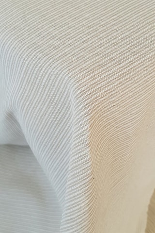 Manta de sofá Naila Bege e branco - 230 x 260 cm
