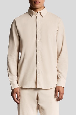 Camisa regular fit de terciopelo - Beige