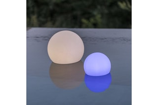Esfera con luz y batería 24 LED Bobby C30 - Blanco - 5 W