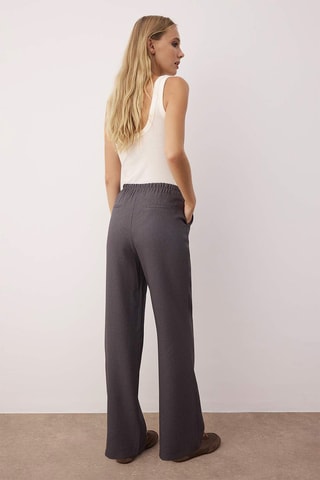 Pantalón straight tiro alto - Gris oscuro