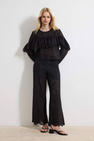 Pantalón recto con bordado inglés - Negro