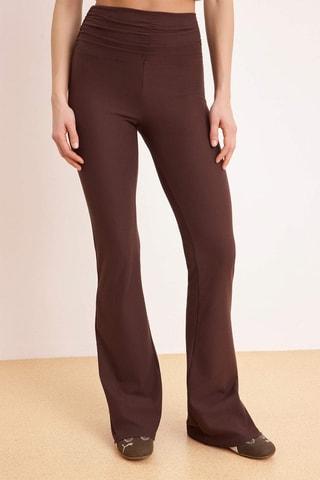 Pantalón flare de tiro alto - Marrón
