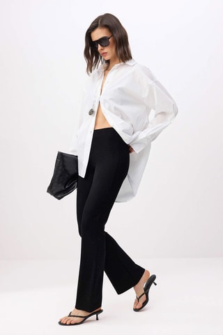 Pantalón flare de tiro alto - Negro