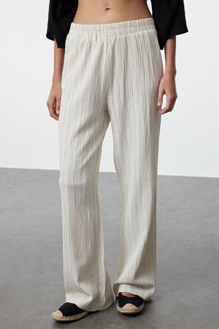 Pantalón bootcut de tiro alto - Crudo