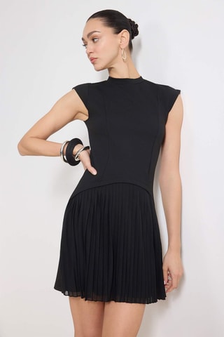 Vestido plisado - Negro