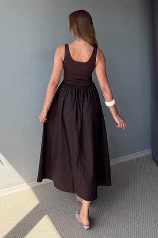 Vestido evasé - Marrón