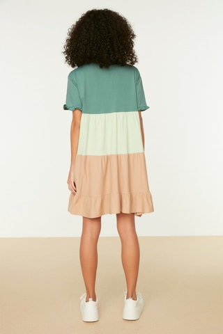 Robe droite Vert d'eau et abricot