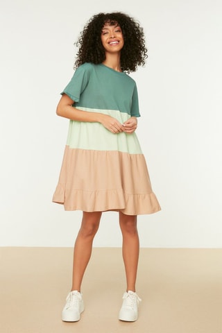 Robe droite Vert d'eau et abricot
