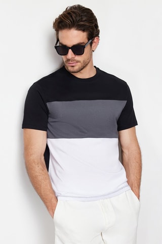 Camiseta - Negro