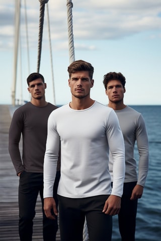 3 camisetas - Negro, blanco y gris claro