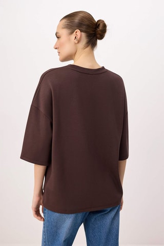 Camiseta oversize - Marrón
